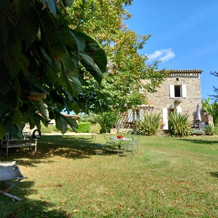 Gites Lalaurie Sauveterre-la-Lemance Bilik gambar